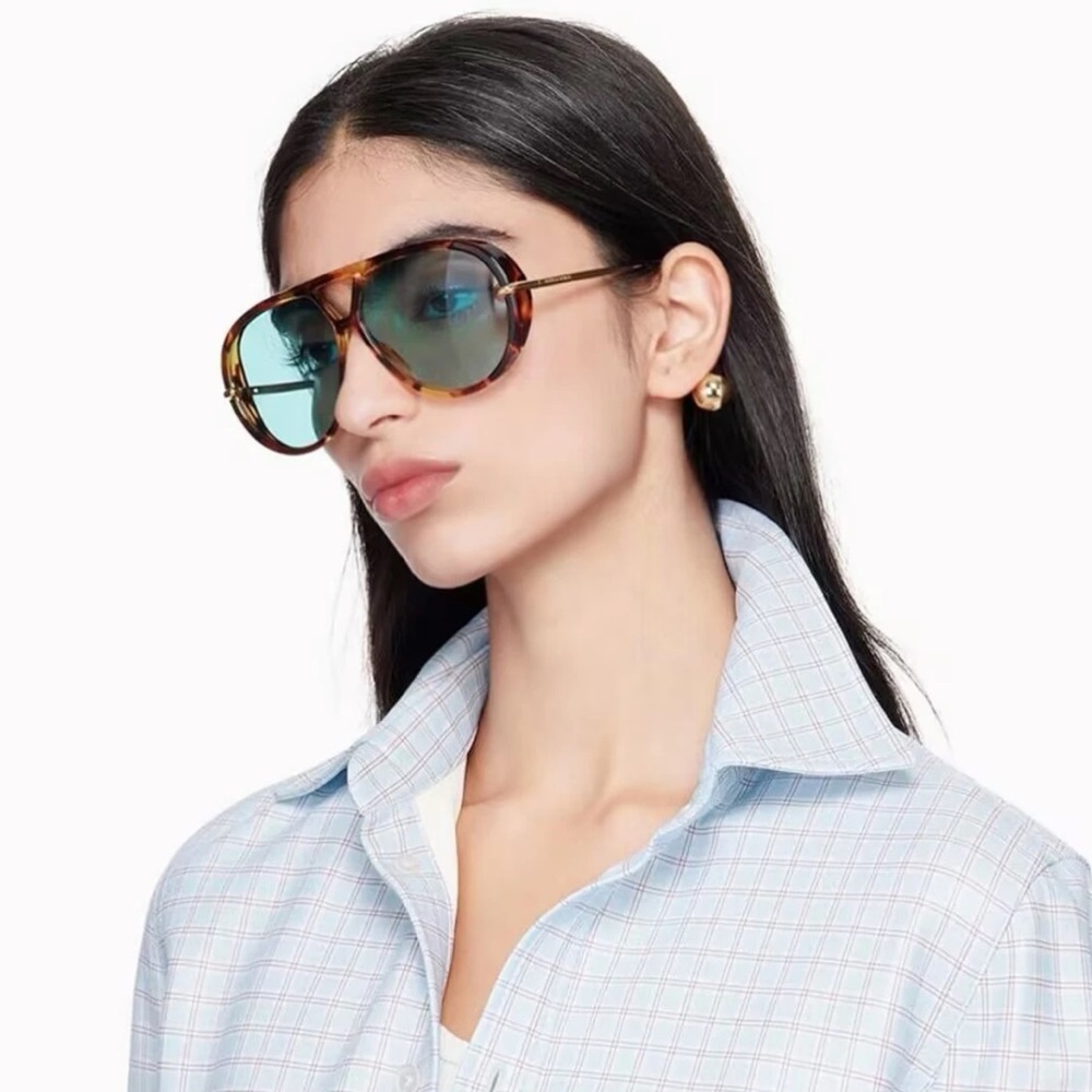 Brooks Aviator Sunglasses
UWOT
COLOR- Brown/ Blue